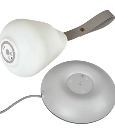 Bottom-and-Dock-of-Moonlight-Low-Res