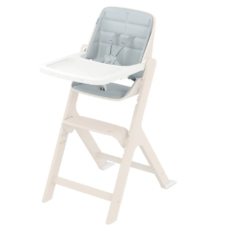 2004148110_2022_maxicosi_homeequipment_nesta_babyandtoddlerkit_grey_beyondskygrey_3qrtleft_naturalwood